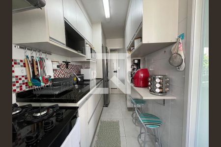 Cozinha de apartamento à venda com 2 quartos, 89m² em Jardim Ester Yolanda, São Paulo