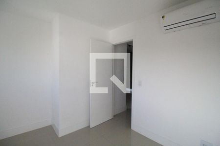 Quarto  de apartamento para alugar com 2 quartos, 60m² em Freguesia (jacarepaguá), Rio de Janeiro