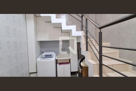 Área de Serviço de casa à venda com 4 quartos, 225m² em Osvaldo Cruz, São Caetano do Sul