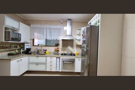 Cozinha de casa à venda com 4 quartos, 225m² em Osvaldo Cruz, São Caetano do Sul