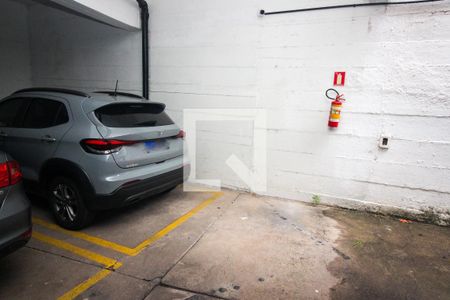 Garagem de apartamento à venda com 3 quartos, 90m² em Menino Deus, Porto Alegre