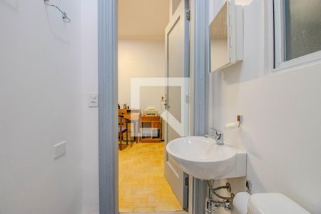 Banheiro da Suíte 1 de apartamento à venda com 4 quartos, 270m² em Independência, Porto Alegre