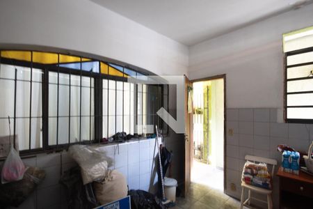 Garagem de casa para alugar com 3 quartos, 150m² em Jardim Brasil (zona Norte), São Paulo