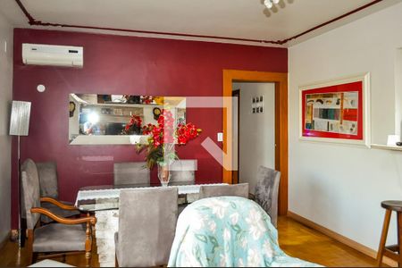 Sala de apartamento à venda com 3 quartos, 108m² em Santana, Porto Alegre