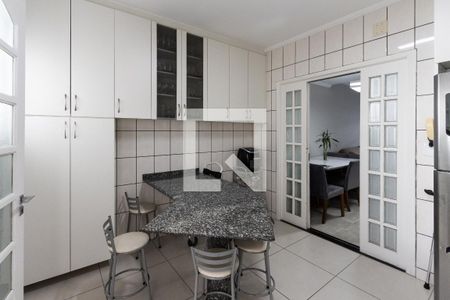 Cozinha de casa à venda com 2 quartos, 127m² em Vila Romana, São Paulo