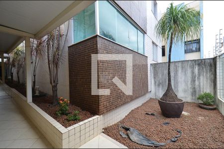 Entrada de apartamento à venda com 3 quartos, 123m² em Ana Lúcia, Belo Horizonte