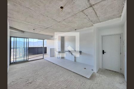 Sala de apartamento à venda com 2 quartos, 92m² em Recreio dos Bandeirantes, Rio de Janeiro