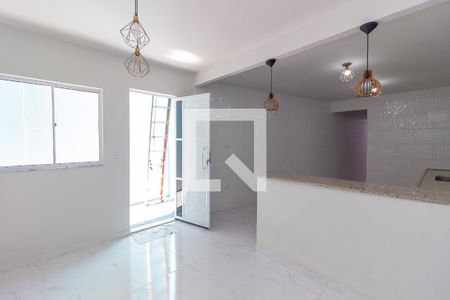 Sala/Cozinha de casa para alugar com 1 quarto, 52m² em Osvaldo Cruz, Rio de Janeiro