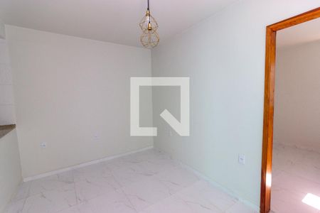 Sala/Cozinha de casa para alugar com 1 quarto, 52m² em Osvaldo Cruz, Rio de Janeiro