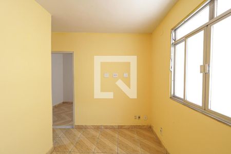 Sala de casa à venda com 4 quartos, 102m² em Piedade, Rio de Janeiro