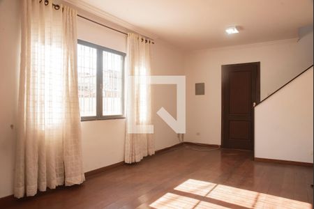 Sala de casa à venda com 3 quartos, 200m² em Indianópolis, São Paulo