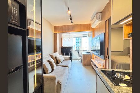 Sala/Cozinha de apartamento para alugar com 1 quarto, 26m² em Vila Olímpia, São Paulo