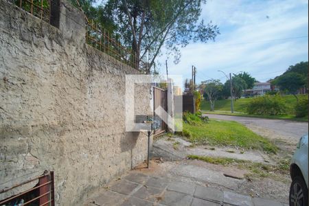 Fachada de casa à venda com 2 quartos, 322m² em Petrópolis, Porto Alegre