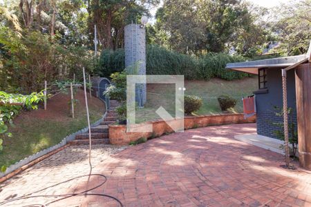 Quintal de casa de condomínio à venda com 3 quartos, 298m² em Retiro do Chalé, Brumadinho