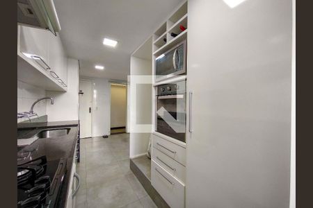 Cozinha de apartamento à venda com 3 quartos, 265m² em Tijuca, Rio de Janeiro