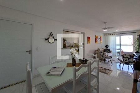 Sala de apartamento para alugar com 3 quartos, 132m² em Vila Tupi, Praia Grande