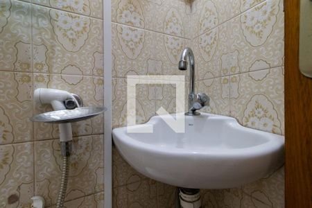 Lavabo de casa à venda com 3 quartos, 167m² em Vila Salete, São Paulo