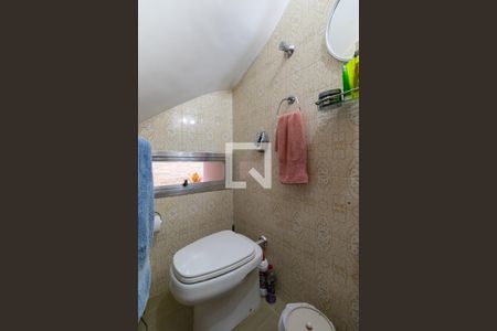 Lavabo de casa à venda com 3 quartos, 167m² em Vila Salete, São Paulo