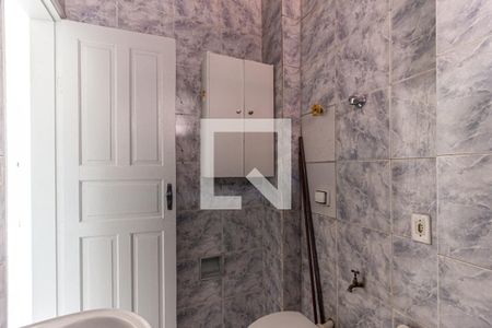 Banheiro de kitnet/studio para alugar com 1 quarto, 30m² em Vila Buarque, São Paulo