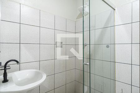 Banheiro Social de kitnet/studio para alugar com 1 quarto, 30m² em Bela Vista, São Paulo