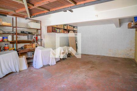 Garagem de casa para alugar com 3 quartos, 240m² em Vila das Merces, São Paulo