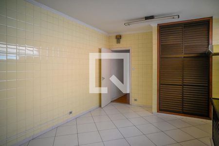 Cozinha de casa para alugar com 3 quartos, 240m² em Vila das Merces, São Paulo