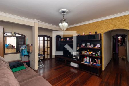 Sala de casa à venda com 3 quartos, 161m² em Jardim Neila, São Paulo