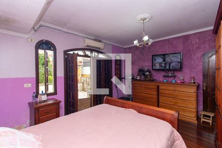 Casa à venda com 161m², 3 quartos e 3 vagasSuíte 3