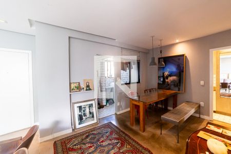 Sala de apartamento à venda com 2 quartos, 75m² em Sion, Belo Horizonte