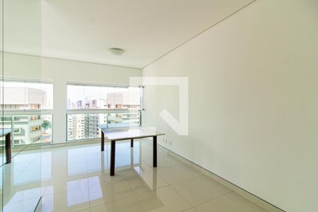 Sala de apartamento à venda com 2 quartos, 159m² em Perdizes, São Paulo