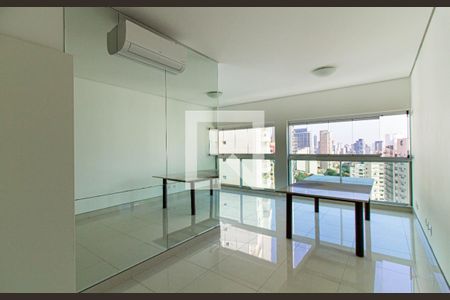 Sala de apartamento à venda com 2 quartos, 159m² em Perdizes, São Paulo