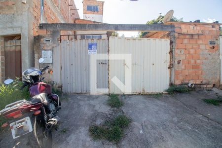 Fachada de casa à venda com 2 quartos, 260m² em Tropical, Contagem