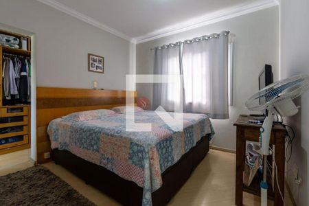 Casa à venda com 3 quartos, 171m² em Jardim Piqueroby, São Paulo