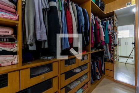 Casa à venda com 3 quartos, 171m² em Jardim Piqueroby, São Paulo