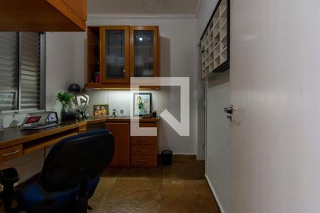 Casa à venda com 3 quartos, 171m² em Jardim Piqueroby, São Paulo