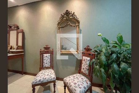 Casa à venda com 4 quartos, 315m² em Santa Tereza, Porto Alegre