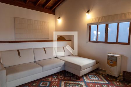 Sala de casa para alugar com 4 quartos, 247m² em Cidade Parque Brasilia, Guarulhos