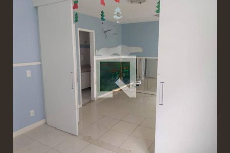 Casa à venda com 1 quarto, 200m² em Barra da Tijuca, Rio de Janeiro