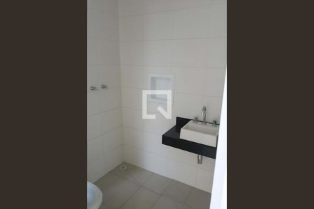 Casa à venda com 2 quartos, 180m² em Santa Cecilia, São Paulo