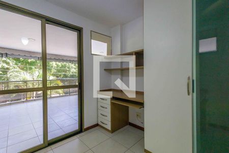 Quarto 1 de apartamento para alugar com 3 quartos, 120m² em Recreio dos Bandeirantes, Rio de Janeiro