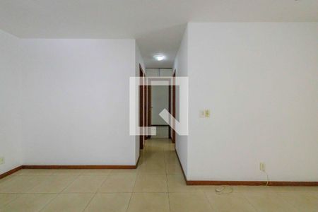 Sala de apartamento para alugar com 3 quartos, 120m² em Recreio dos Bandeirantes, Rio de Janeiro