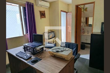 Casa à venda com 3 quartos, 160m² em Jardim Peri Peri, São Paulo