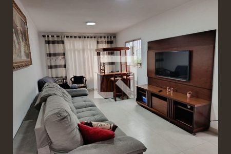 Casa à venda com 3 quartos, 160m² em Jardim Peri Peri, São Paulo