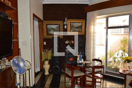 Sala de casa para alugar com 2 quartos, 320m² em Vila Monumento, São Paulo