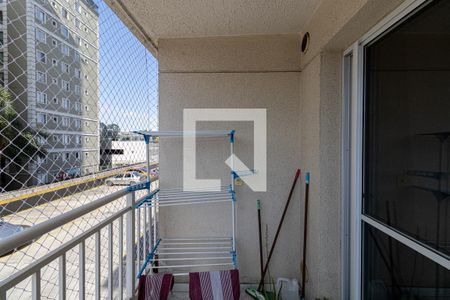 Varanda Sala/Cozinha de apartamento para alugar com 1 quarto, 33m² em Jardim Santa Teresinha, São Paulo