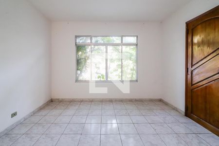 Sala de casa para alugar com 2 quartos, 98m² em Jardim das Vertentes, São Paulo