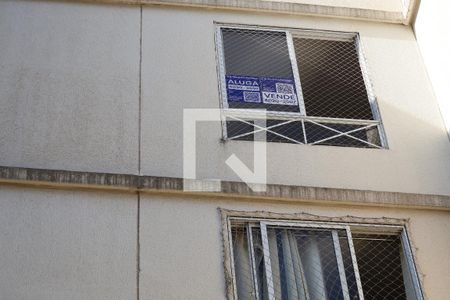 Placa de apartamento para alugar com 2 quartos, 44m² em Fátima, Canoas
