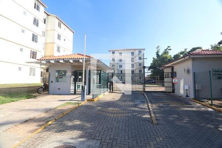 Fachada e portaria de apartamento para alugar com 2 quartos, 44m² em Fátima, Canoas
