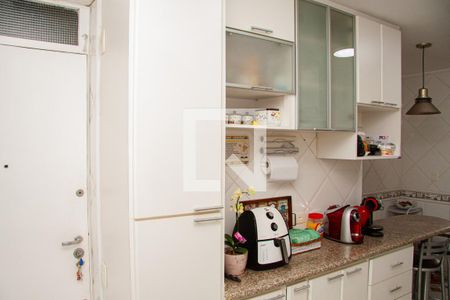Cozinha de apartamento à venda com 4 quartos, 110m² em Perdizes, São Paulo