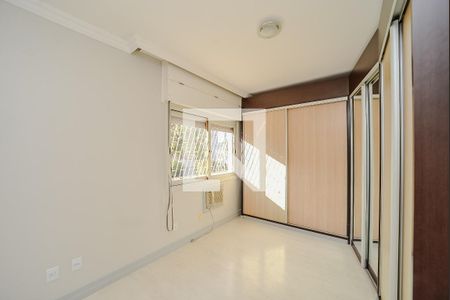 Suíte de apartamento à venda com 3 quartos, 127m² em Jardim Lindóia, Porto Alegre